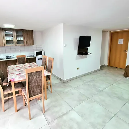 Anita Διαμέρισμα Σόπρον