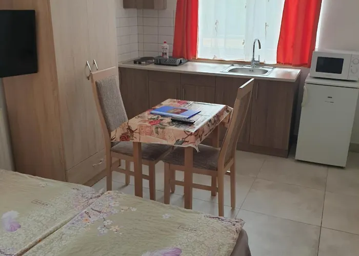Anita Apartman *